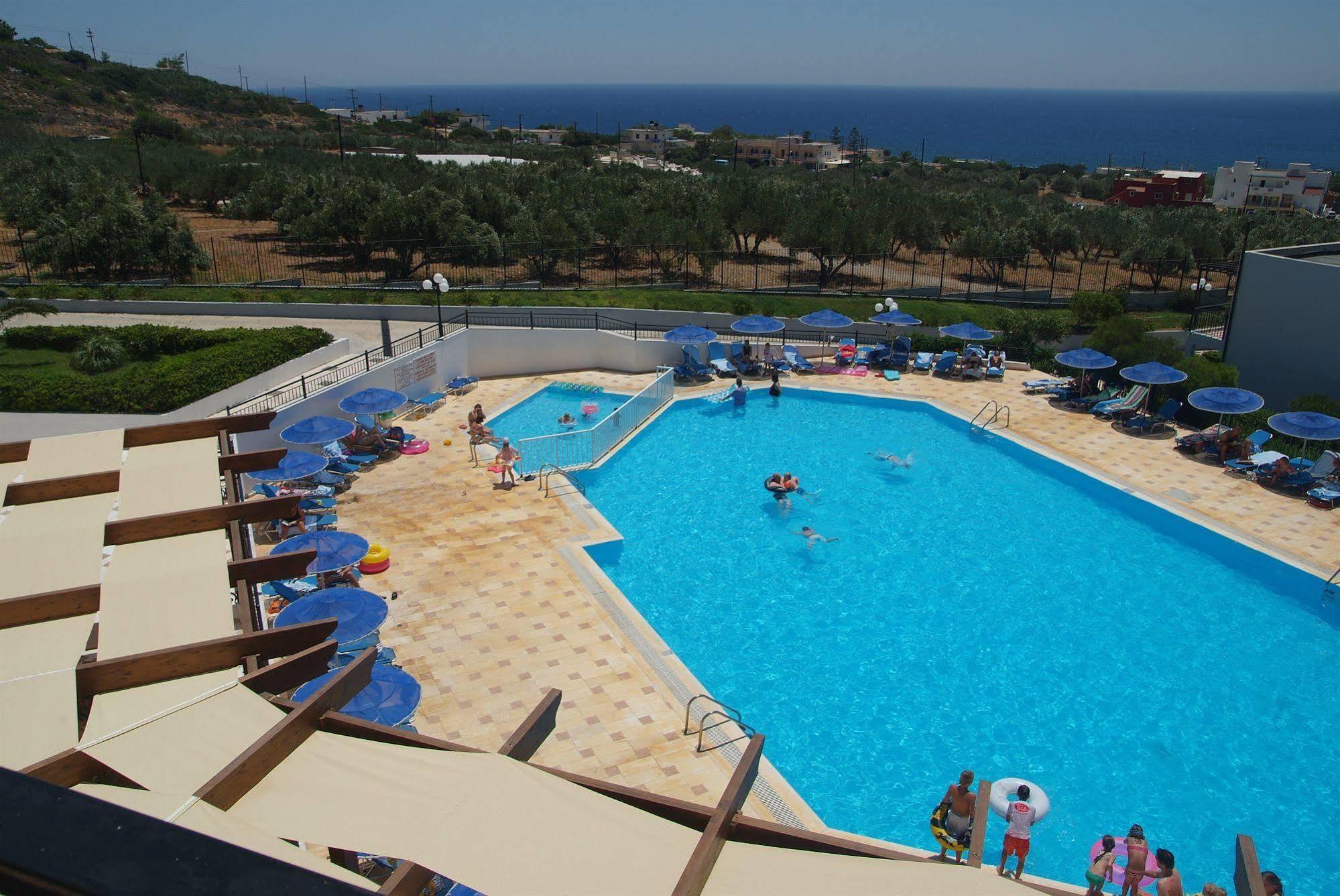 Mare Village Ierápetra Екстериор снимка