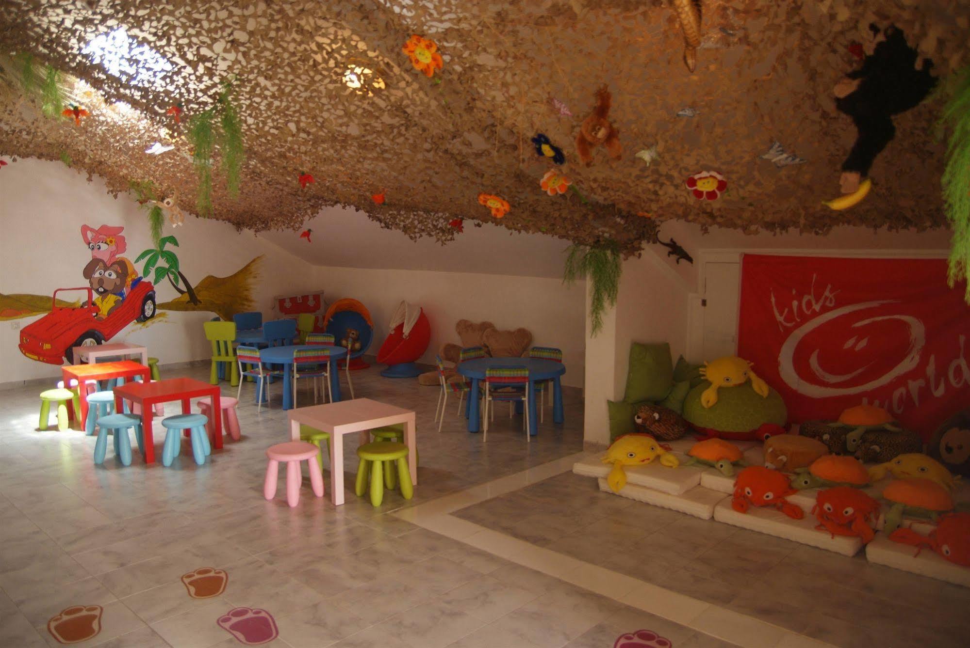 Mare Village Ierápetra Екстериор снимка